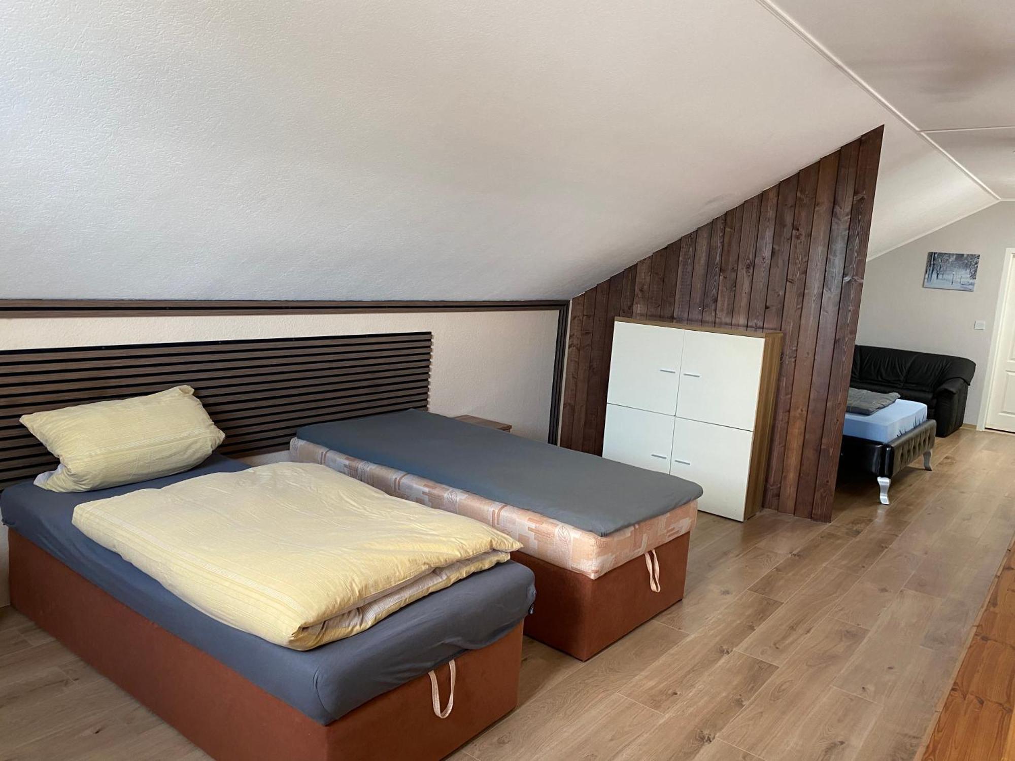 Loft Apartment Fuer Bis Zu 4 Personen 玛特丁恩 外观 照片